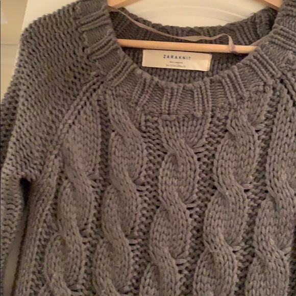 Zara gray tunic sweater - Picture 3 of 3